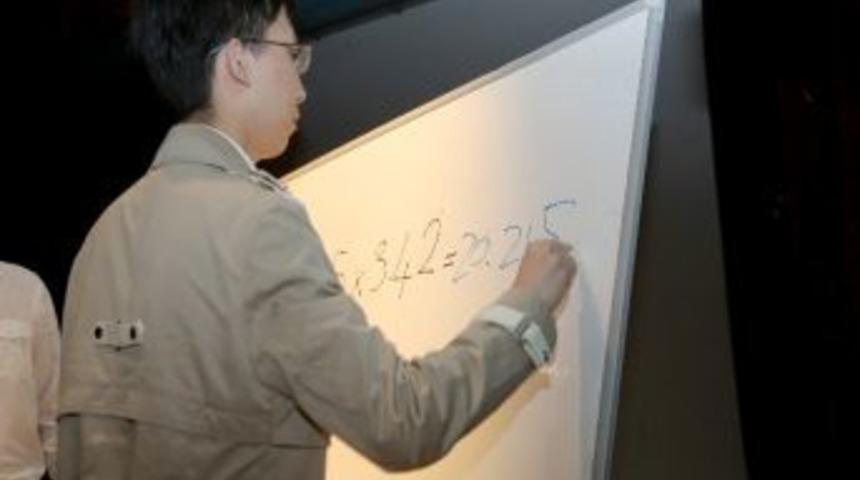 İhlas Kolejinde Mental Aritmetik Şovu