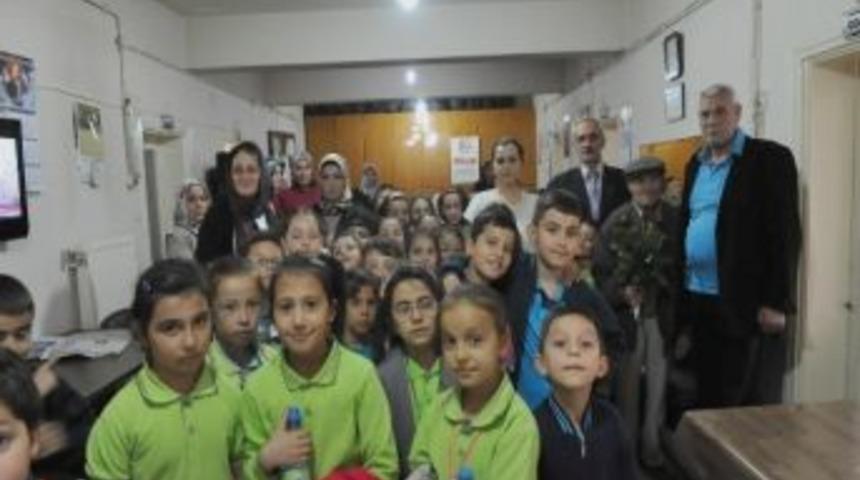 &Ouml;ğrencilerden Aceze Evi&rsquo;ne Ziyaret