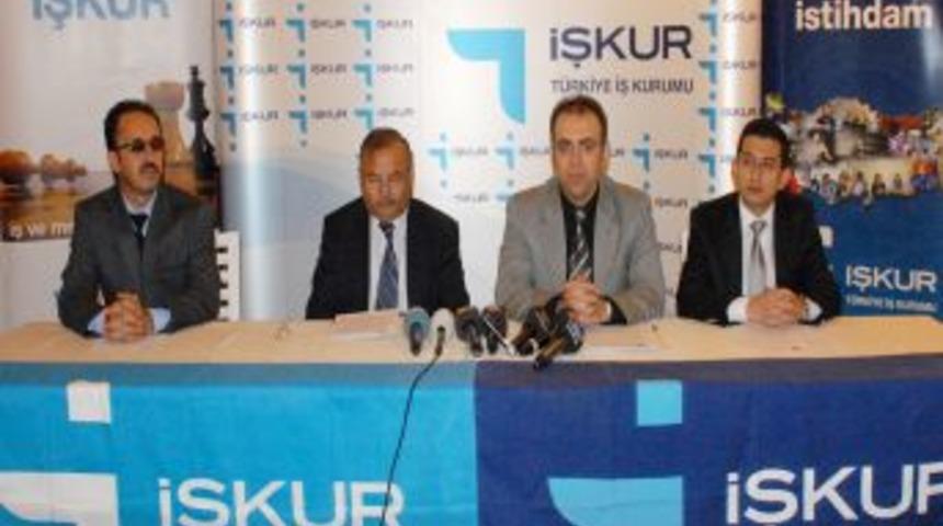 "İş Başvurusu Yapanlar &Ouml;zel Sekt&ouml;rden &Ccedil;ok Devlette Iş Istiyor"