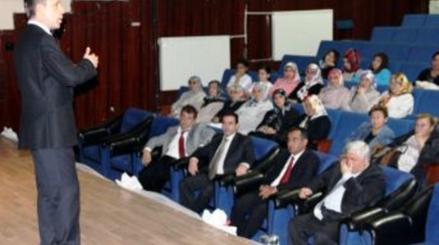 K&uuml;tahya'da 'Kadın Hastalıkları Ve Kanser' Semineri