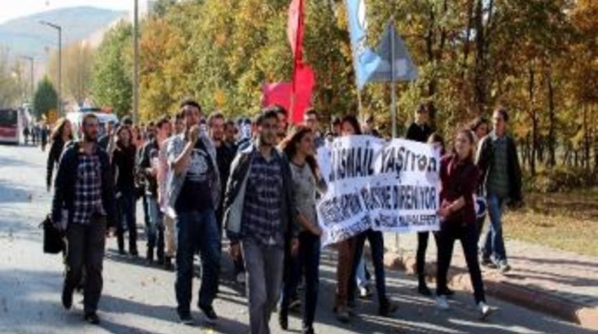 Om&uuml;&rsquo;l&uuml; &Ouml;ğrenciler Y&uuml;r&uuml;d&uuml;