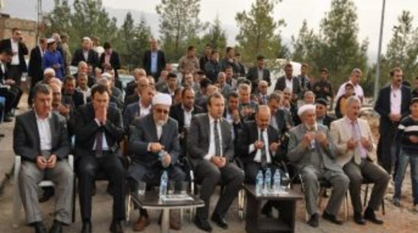 100 Kişilik Yatılı Erkek Kur'an Kursunun Temeli Dualarla Atıldı