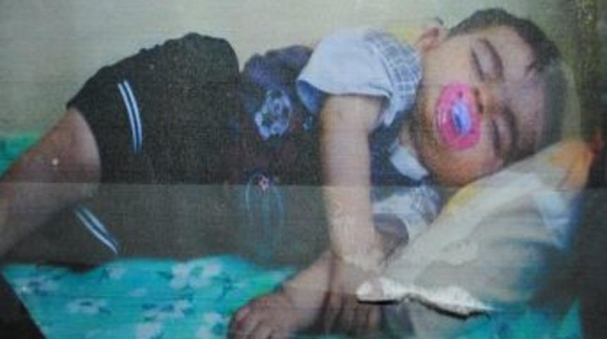 Balkondan D&uuml;şen 2 Yaşındaki Bebek Hayatını Kaybetti