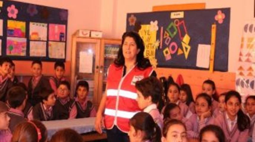 Kızılay&rsquo;dan, Tepebaşı İlkokulu &Ouml;ğrencilerine Seminer