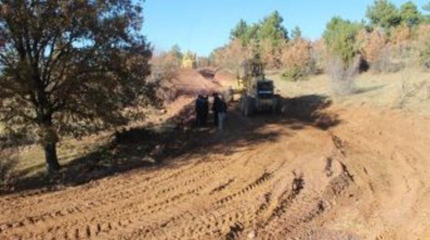 Aladağ&rsquo;ın Zirvesine Yol Yapılıyor