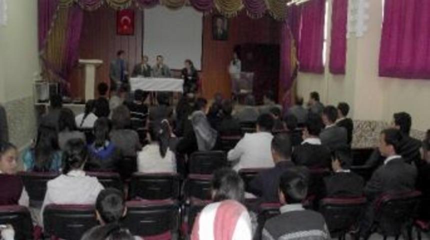 Kulu&rsquo;da İl&ccedil;e &Ouml;ğrenci Meclisi Başkanı Se&ccedil;imi Yapıldı