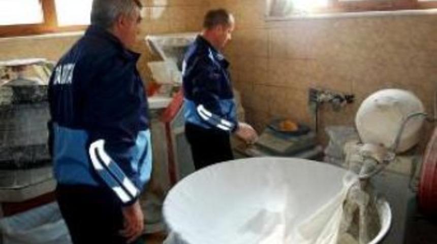 Gelibolu Belediyesi zabıta ekipleri fırınları denetledi