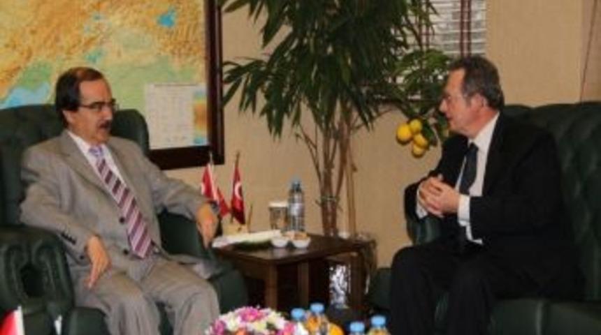 Bel&ccedil;ika B&uuml;y&uuml;kel&ccedil;isi Trenteseau: "bel&ccedil;ika T&uuml;rkiye'nin Yanında"