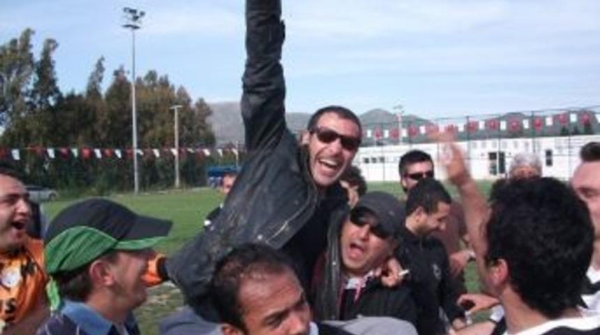 Nejat İşler'in Ma&ccedil; Keyfi