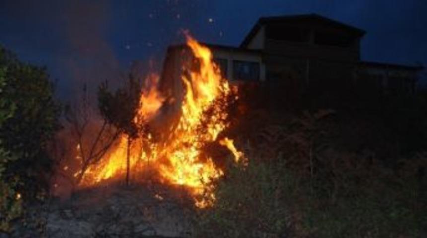 Ereğli&rsquo;de &Ccedil;ıkan Yangın Evlere Sı&ccedil;ramadan S&ouml;nd&uuml;r&uuml;ld&uuml;