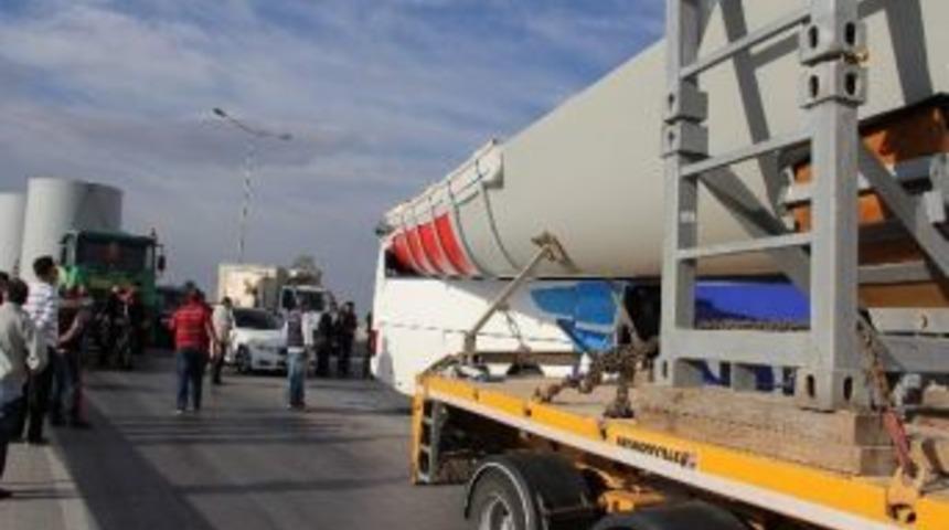 Afyonkarahisar&rsquo;da ilgin&ccedil; kaza