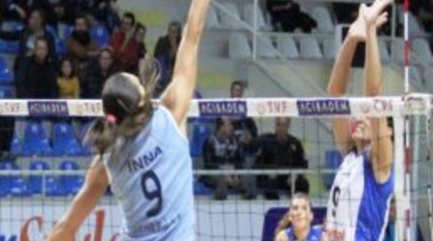 Acıbadem Bayanlar Voleybol Ligi