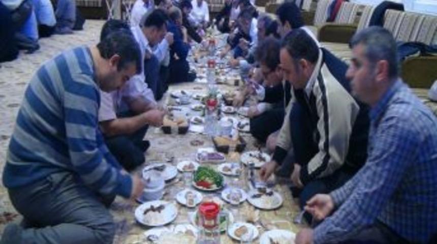 Fatih Koleji Velileri Sıra Gecesinde Buluştu