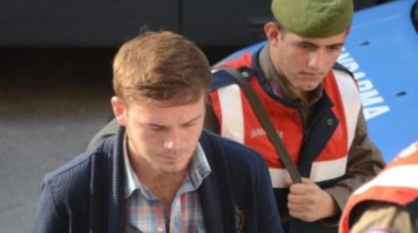 &Ouml;zge &Ouml;ğretmenin &Ouml;l&uuml;m&uuml;ne Sebep Olan S&uuml;r&uuml;c&uuml; Tutuklandı