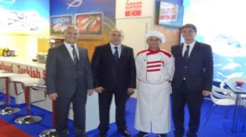 T&uuml;rk Su &Uuml;r&uuml;nleri Balkanlar'a Romanya'dan Giriyor