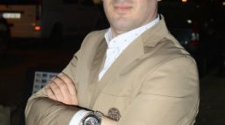 Gani G&uuml;le&ccedil; &ldquo;ak Parti&rdquo; Dedi