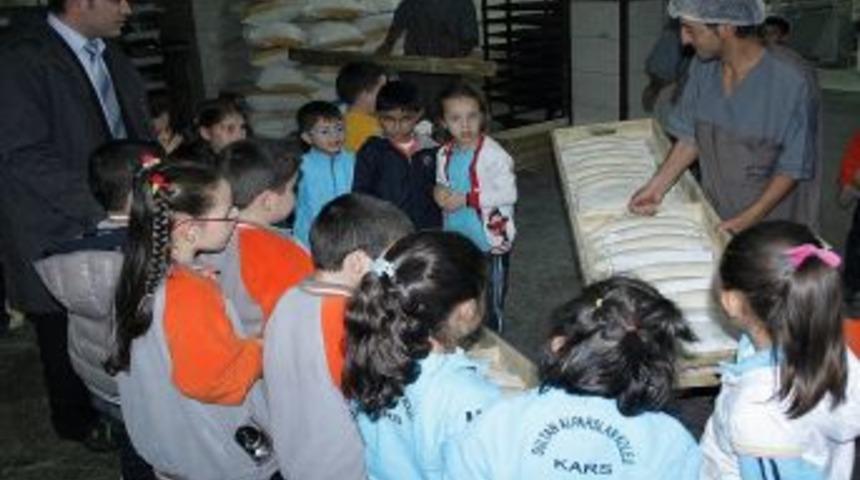 Ekmek Yapımının Zorluğunu G&ouml;ren &Ouml;ğrenciler Israfın &Ouml;n&uuml;ne Ge&ccedil;ecek