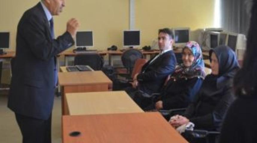 T&uuml;rkkan, Kabad&uuml;z İl&ccedil;esinde İncelemelerde Bulundu