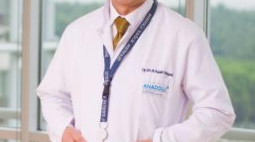 Karın Ağrısını Dindirmek I&ccedil;in &Ccedil;ocuğa Ağrı Kesici Vermeyin!