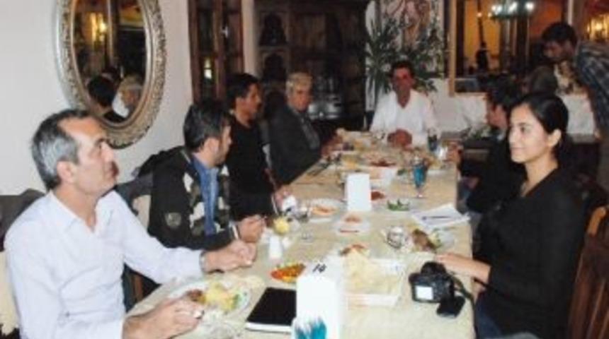 Parmaksız: &ldquo;didim Sevdası İle Yola &Ccedil;ıktık&rdquo;