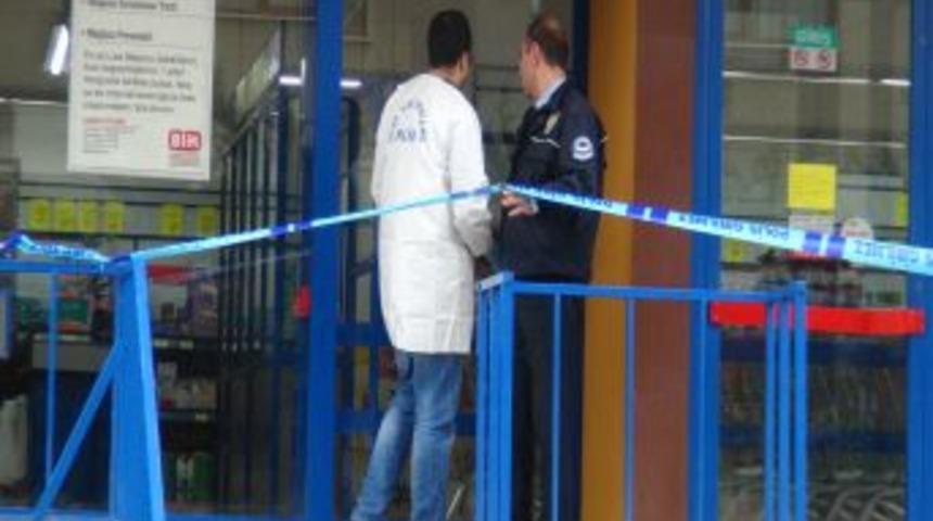 Markette Kar Maskeli Soygun