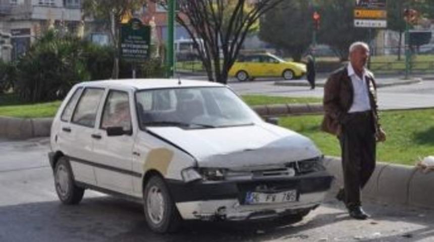 Eskişehir&rsquo;de Trafik Kazası: 3 Yaralı