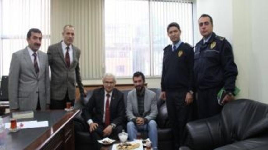 Polis Adayları Tiyatroyla Buluşacak