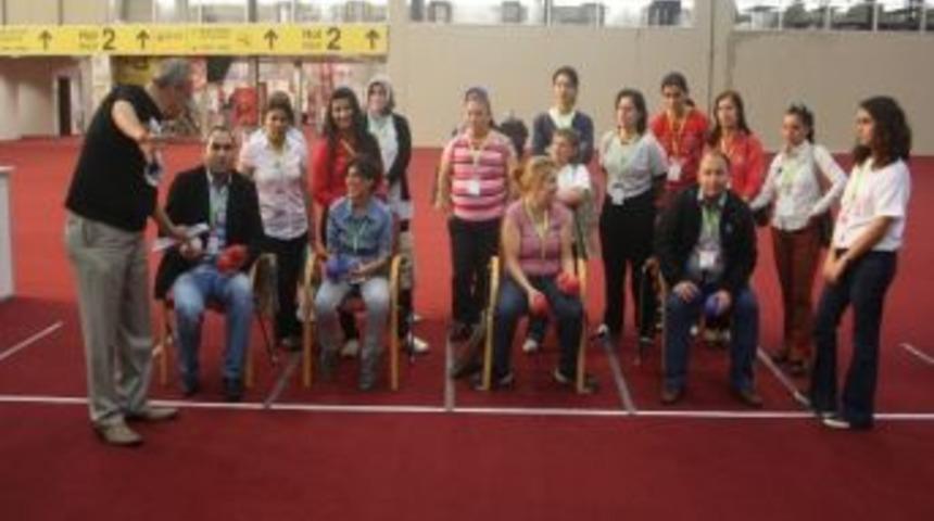 Kula " Engelsizmir 2013" Fuarına Katıldı