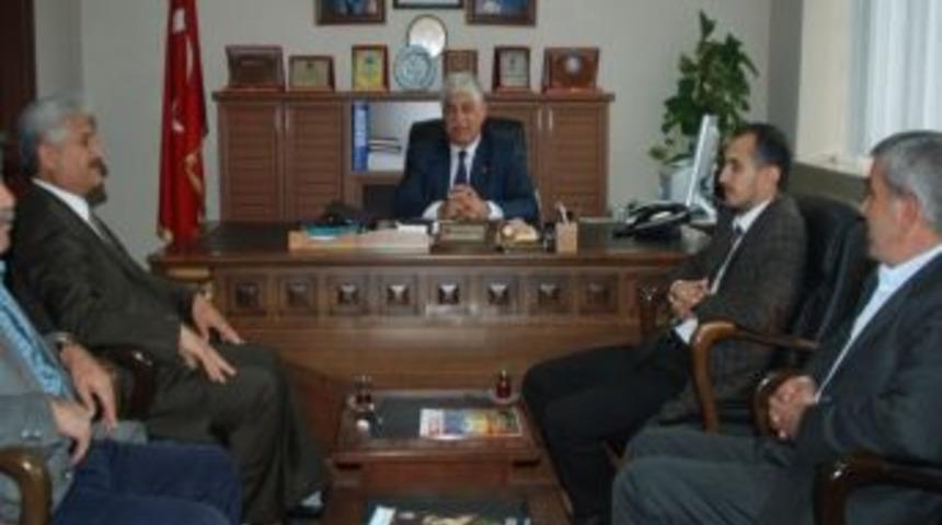 Kabakaş, Temaslarını S&uuml;rd&uuml;r&uuml;yor