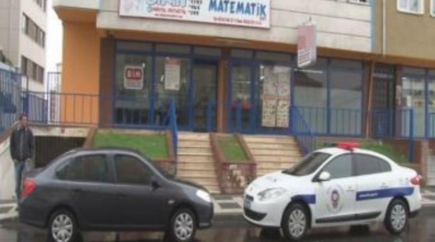 &Uuml;mraniye&rsquo;de Silahlı Market Soygunu