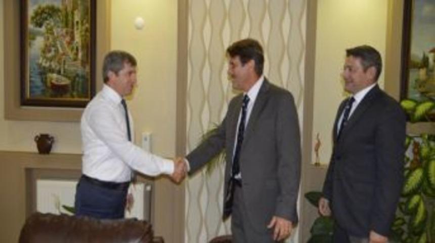 Britanya Milletler Topluluğu Harp Mezarlıkları Komisyonu Vali Ahmet &Ccedil;ınar&rsquo;ı Ziyaret Etti