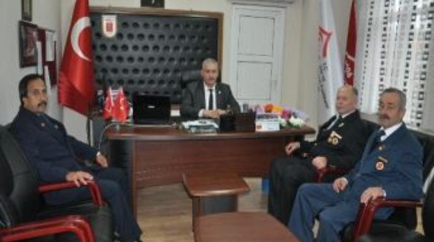 Gaziler&rsquo;den, Aile Ve Sosyal Politikalar M&uuml;d&uuml;r&uuml; G&uuml;mr&uuml;k&ccedil;&uuml;&rsquo;ye Ziyaret