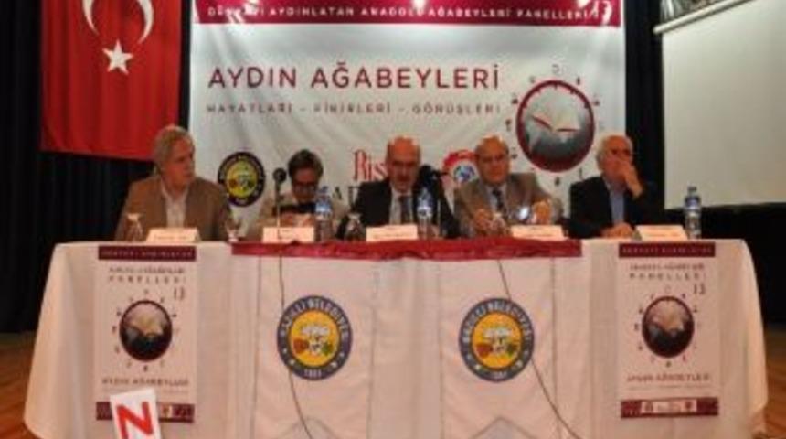 Bedi&uuml;zzaman'ın Talebeleri Aydın Ağabeyleri Paneli