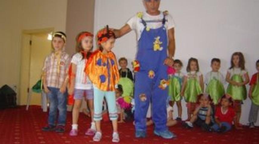 G&ouml;kkuşağı'ndan Adaptasyon Şenliği