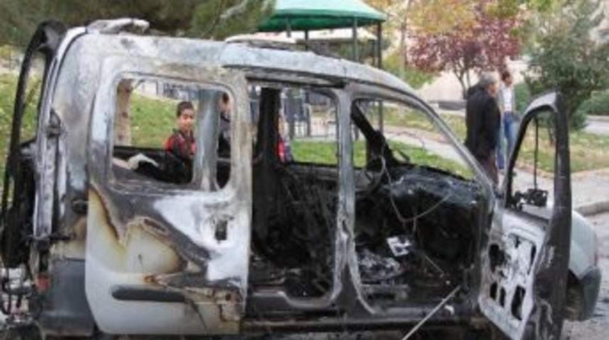 Park Halindeki Ara&ccedil; Yandı