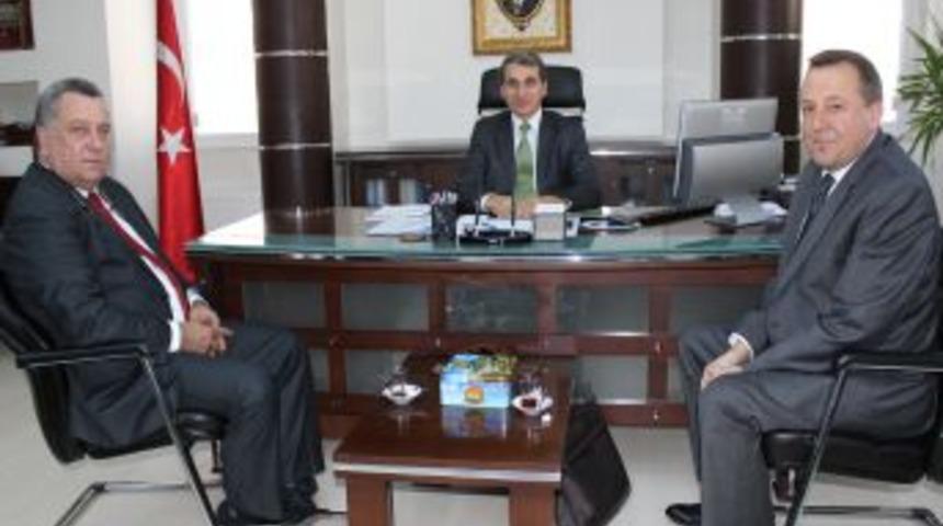 Balkan T&uuml;rklerinden Tekkek&ouml;y Kaymakamı'na Ziyaret