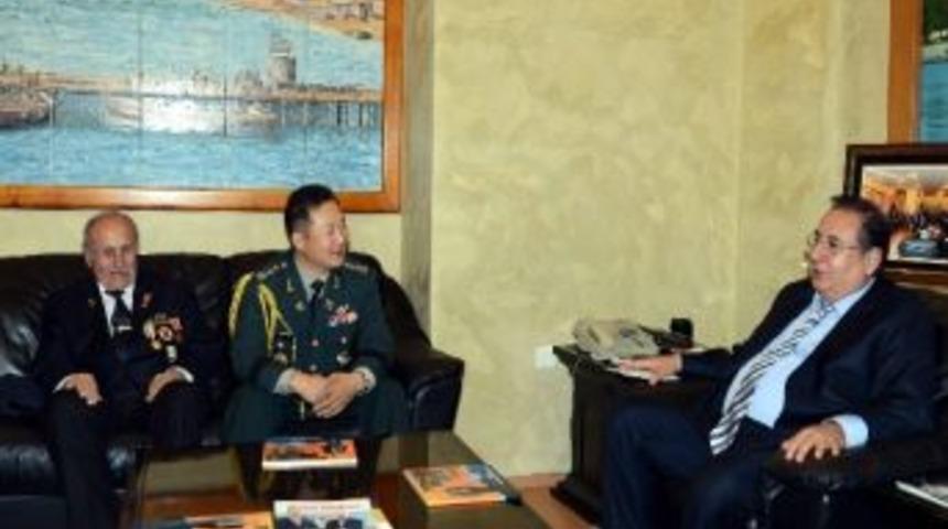 G&uuml;ney Kore Savunma Ataşesinden Başkan &Ouml;zcan&rsquo;a Ziyaret