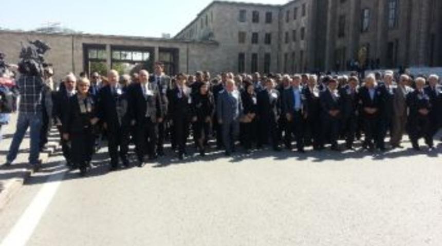 Ak Parti Milletvekili Yılmaz&rsquo;dan Eryurt İ&ccedil;in Taziye Mesajı