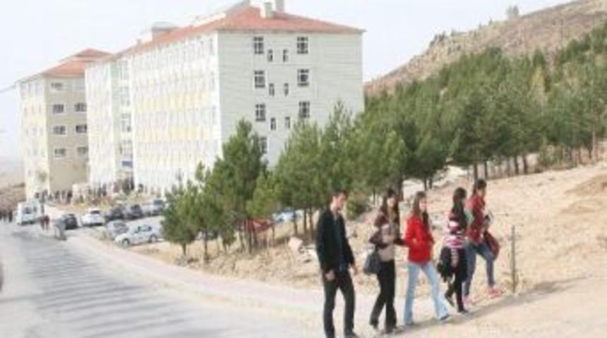 Yozgat Bozok &Uuml;niversitesi &Ouml;ğrencilerinden Başbakana Destek