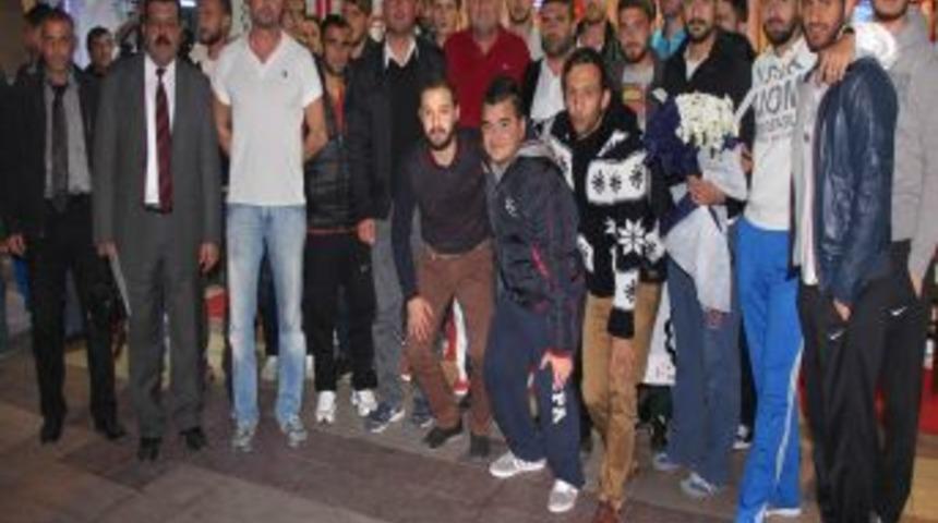 Aydınspor 1923'te Hoca Arayışı S&uuml;r&uuml;yor