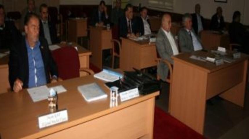 D&uuml;zce&rsquo;nin 2014 Yılı Gelir B&uuml;t&ccedil;esi 30 Milyon 500 Bin Tl