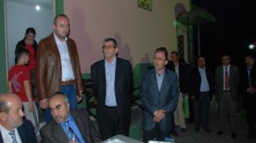 Fatsa Protokol&uuml; Cem Evindeki İftara Katıldı