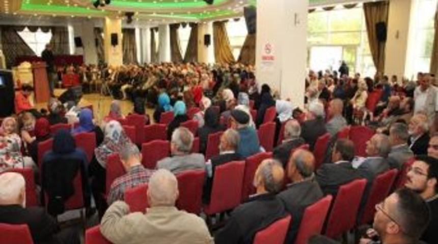 İlahiyat&ccedil;ı Yazar &Ouml;mer D&ouml;ngeloğlu:
