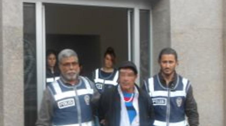 İş Vaadiyle Dolandırıcılık Yapan Iki Kişi Yakalandı