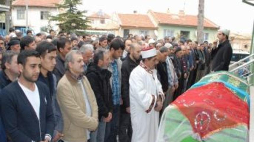 Bel&ccedil;ika'daki Kazada Hayatını Kaybeden 2 Gen&ccedil; Kız Bolvadi&rsquo;nde Toprağa Verildi