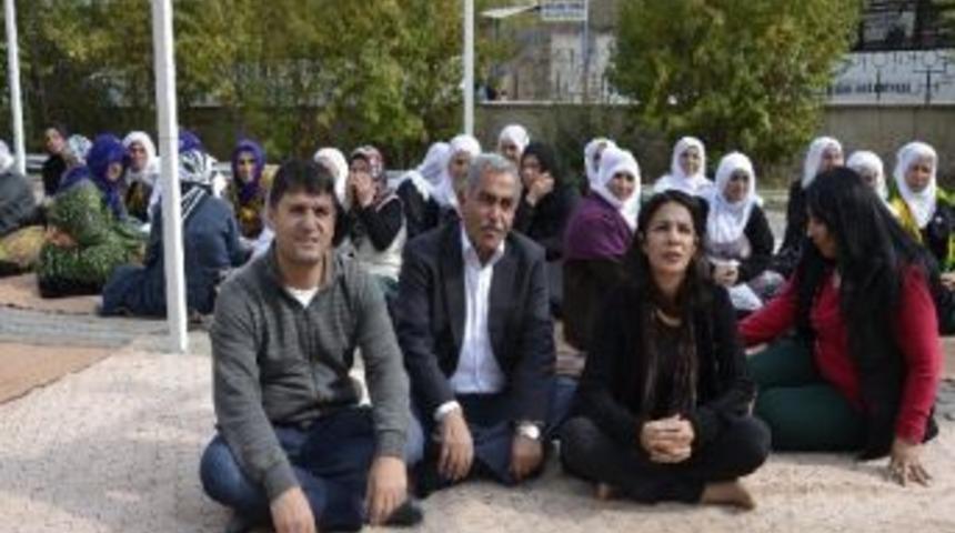 Bdp&rsquo;lilere Nusaybin İzni Oturma Eyleminden Sonra &Ccedil;ıktı