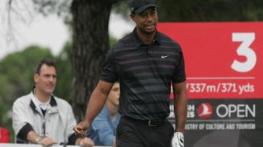 Tıger Woods Oyuna Başladı