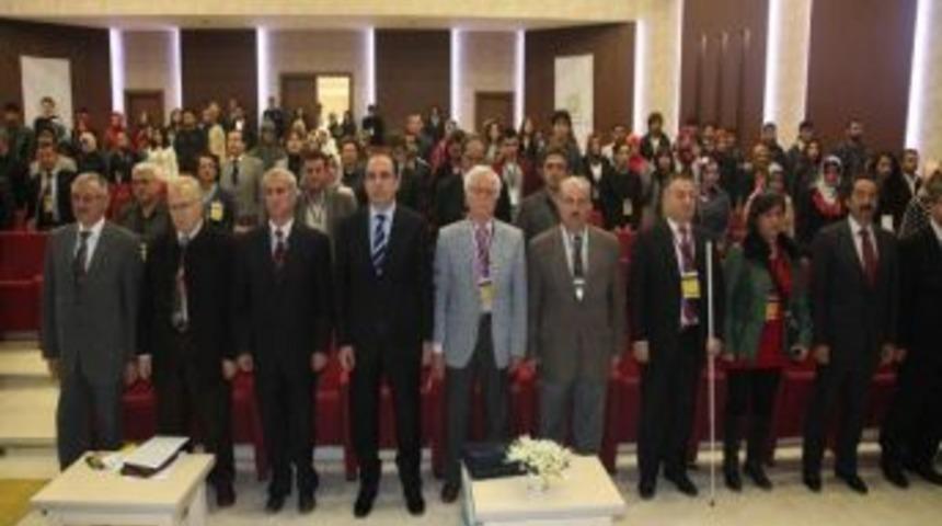 Konya&rsquo;da "engellileştirilenler 2013" Sempozyumu Başladı