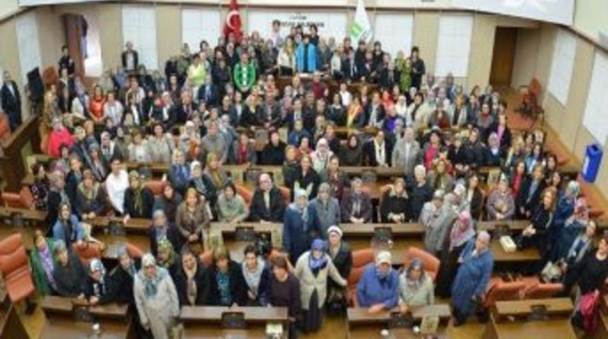 Tepebaşı Belediyesi K&uuml;lt&uuml;r Gezilerine Katılanları Ağırladı