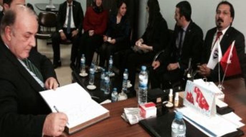 Ga&uuml;n Rekt&ouml;r&uuml; Prof. Dr. Coşkun İslahiye Myo&rsquo;yu Ziyaret Etti